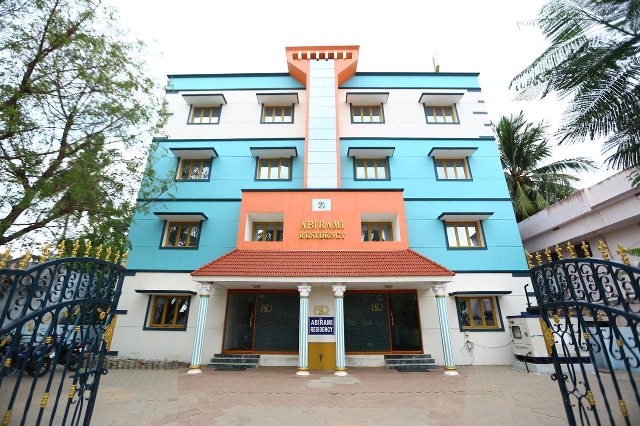 Abirami Residency Hotel Tirukkadaiyur Exterior foto