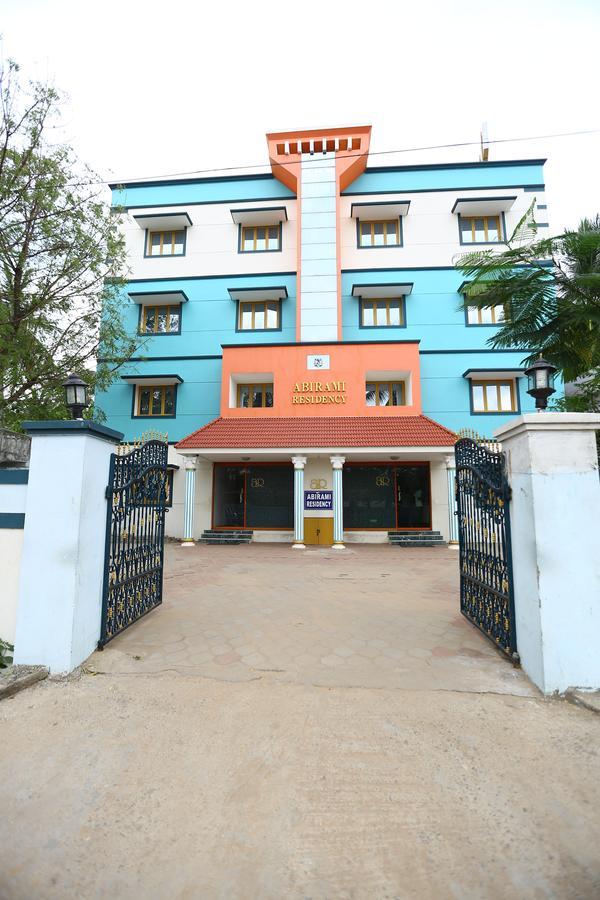 Abirami Residency Hotel Tirukkadaiyur Exterior foto